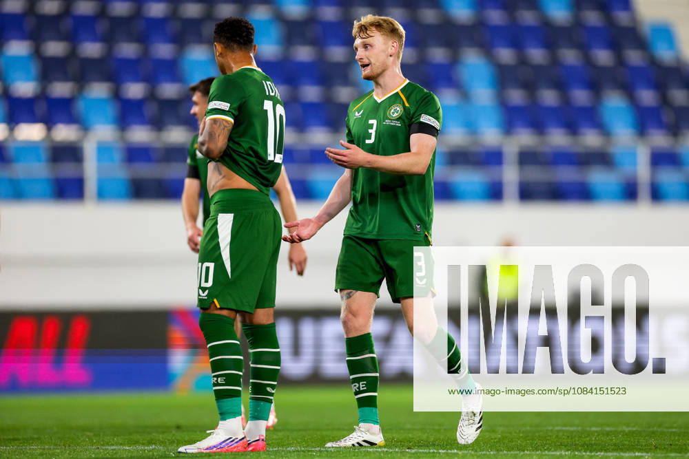 UEFA Nations League Group Stage, TSC Arena, BaÄka Topola, Serbia 4 10 2026 Republic of Ireland vs Israel Ireland s Liam Scales speaks with Adam Idah during the match Liam Scales speaks with Adam Idah during the match 4 10 2026