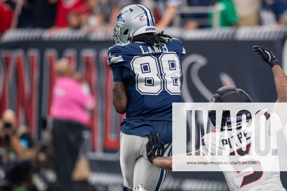 Dallas Cowboys wide receiver Ceedee Lamb (88) makes a game-winning touchdown catch during a game between the Dallas Cowboys and the Houston Texans in Houston, TX. .. CSM NFL, American Football Herren, USA 2026: Cowboys Vs Texans OCT 04 - ZUMAc04_ 20261004_zma_c04_170