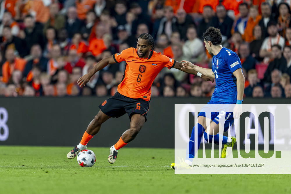 EINDHOVEN - Nederland midfielder Quinten Timber during the UEFA Nations League match between Nederland and Servie at Philips Stadion on 4 October 2026 in Eindhoven, Nederland. (Photo by DeFodi Images) -