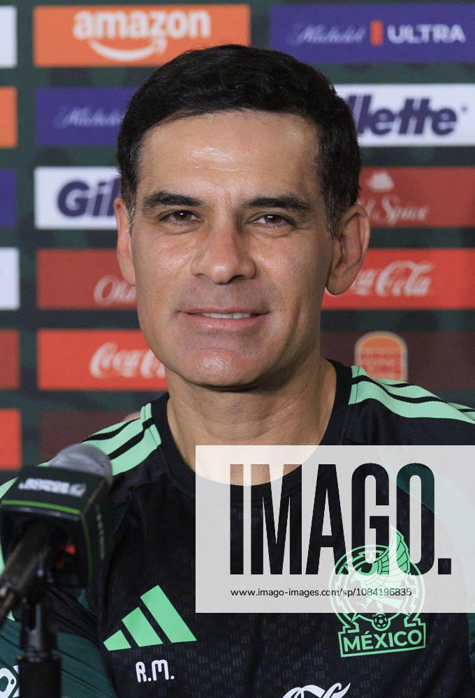 Head coach, Rafael Marquez of Mexico during a press conference, PK, Pressekonferenz on Monday, October 5, 2026 at BMO Stadium in Los Angeles, California in preparation for an International Friendly, Länderspiel, Nationalmannschaft match against Chile on Tuesday October 6, 2026 at the Los Angeles Memorial Coliseum. ARIANA RUIZ PI Mexico Press Conference - ZUMAp124 20261005_zaa_p124_003