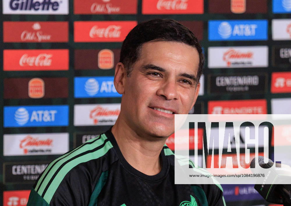 Head coach, Rafael Marquez of Mexico during a press conference, PK, Pressekonferenz on Monday, October 5, 2026 at BMO Stadium, in Los Angeles, California in preparation for an International Friendly, Länderspiel, Nationalmannschaft match against Chile on Tuesday October 6, 2026 at the Los Angeles Memorial Coliseum. JAVIER ROJAS PI Los Angeles USA - ZUMAp124 20261005_zaa_p124_008