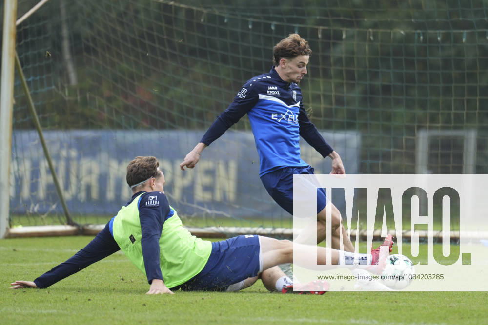Deutschland: Fussball, Trainingseinheit, 3. Liga, Saison 2026-2027, NVB-Campus, SV Meppen, Dienstag, 06.10.2026, Vormittagstraining: Moritz Heyer als Gastspieler beim Meppener Training des Drittligisten mit Richard Meier (SV Meppen, 13)