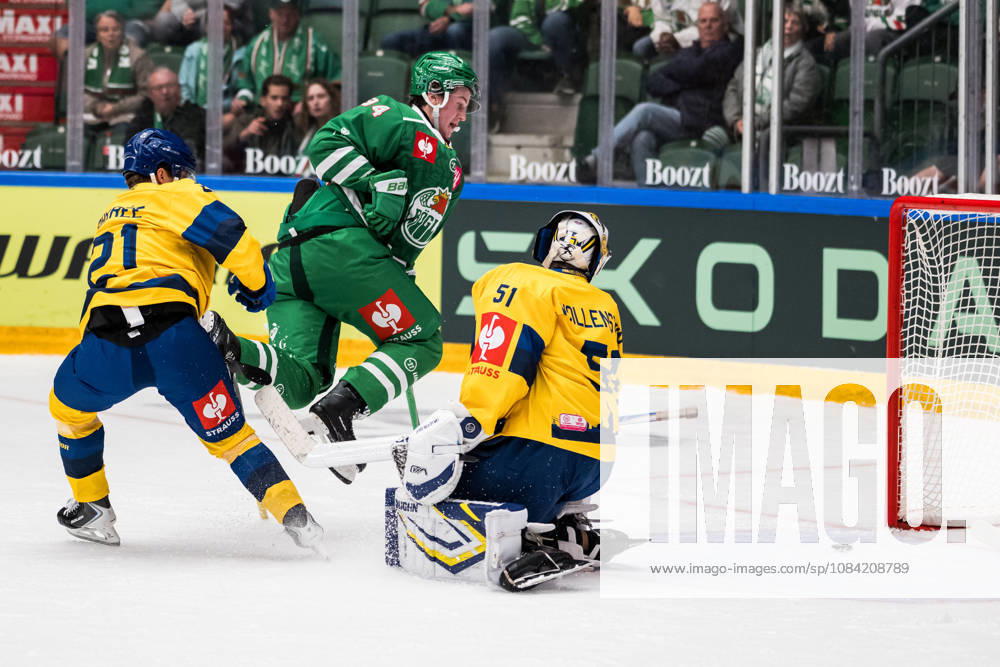 Tinus Luc Koblar of Rögle celebrates after 2-0 during the CHL game between Rögle and Davos on October 6, 2026 in Ängelholm. Photo: Niclas Jönsson BILDBYRAN COP 273 NO0449 ishockey Ice hockey, Eishockey chl champions hockey league rögle davos rögle bbeng jubel celebrates