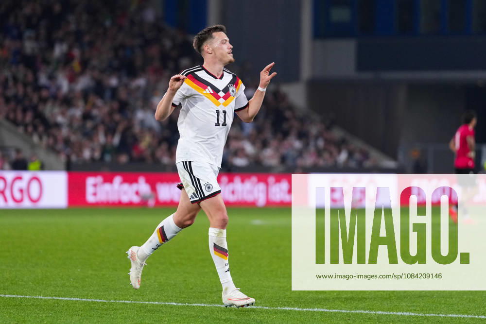 Herren, Fußball, Länderspiel, U21, U 21 EM-Qualifikation, Deutchland - Georgien, Saison 2026 2027, Schüco Arena: Torjubel nach dem Tor zum 2:0 für Deutschland durch Torschütze Dzenan Pejcinovic (GER, 11) DFB regulations prohibit any use of photographs as image sequences and or quasi-video.