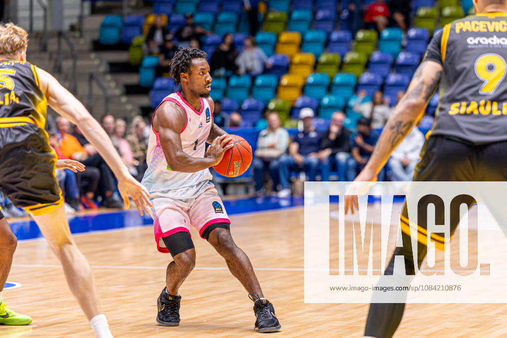 Isaiah Swope (Skyliners Frankfurt, 1) with ball during the BKT EuroCup 2026 27, match between Frankfurt Skyliners vs. BC Siauliai at Suewag Energie Arena on October 6, 2026 in Frankfurt am Main, Germany. Hessen Germany