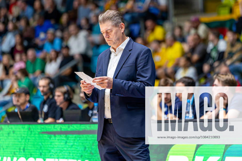 Klaus Perwas (Cheftrainer Skyliners Frankfurt) during the BKT EuroCup 2026 27, match between Frankfurt Skyliners vs. BC Siauliai at Suewag Energie Arena on October 6, 2026 in Frankfurt am Main, Germany. Hessen Germany