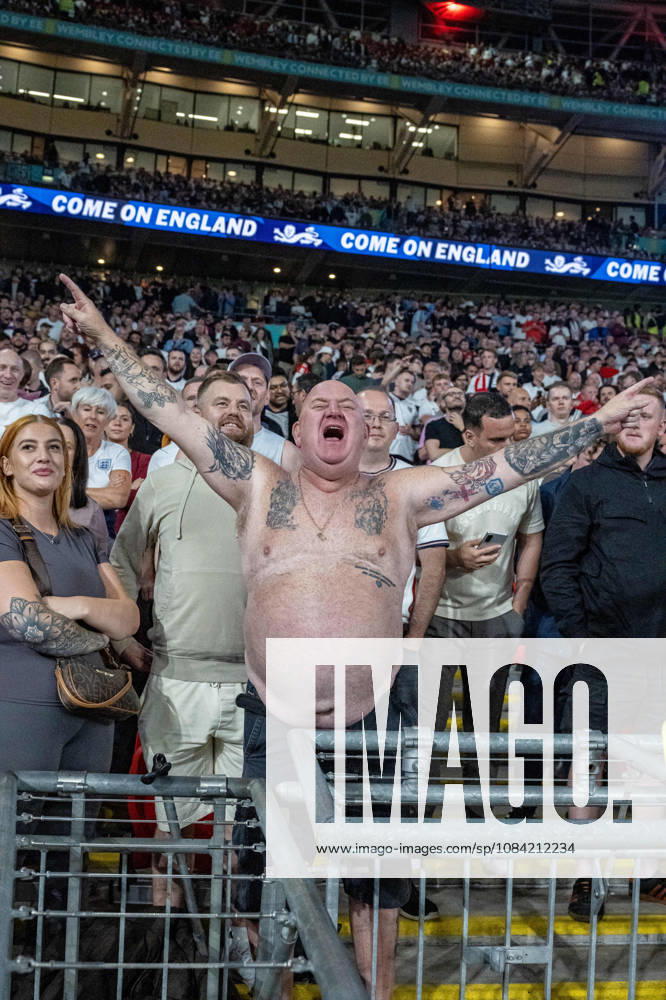 Fussball Nations League, England - Tschechien. Englischer Fan während dem Spiel. London