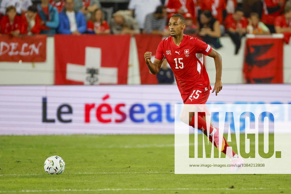 Djibril Sow (Schweiz, 15) am Ball , Schweiz, UEFA , Nations League, Matchday 4, Schweiz vs. Nordmazedonien, 06.10.2026, Luzern Swissporarena Schweiz
