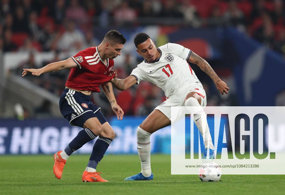 UEFA Nations League - England v Czechia LONDON, ENGLAND, OCTOBER 6: Morgan Rogers of England national team, Nationalteam battles for the ball with Jiri Slama of Czechia National Team during The UEFA Nations League match in Group A3 between England v Czechia at Wembley Stadium, London, England, on October 6. (Photo by Daniel Weir) London Wembley Stadium England