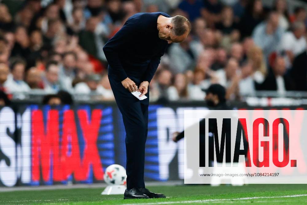 England Head Coach Thomas Tuchel jots down instructions in his notepad England v Czechia, UEFA Nations League, Football, Wembley Stadium, London, UK - 06 Oct 2026London Wembley Stadium United Kingdom