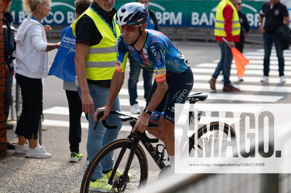 IPA89376384 - Domenico Pozzovivo, SOLUTION TECH NIPPO RALI, during the 2026 Tre Valli Varesine in Busto Arsizio, Italy, on October 6, 2026