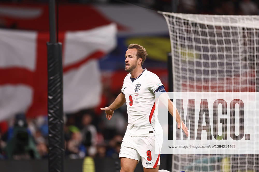 England v Czechia 06 October 2026, Wembley - UEFA Nations League - England v Czechia - Harry Kane of England celebrates after scoring the second goal for his team - Photo: Jacques Feeney Offside. London UK