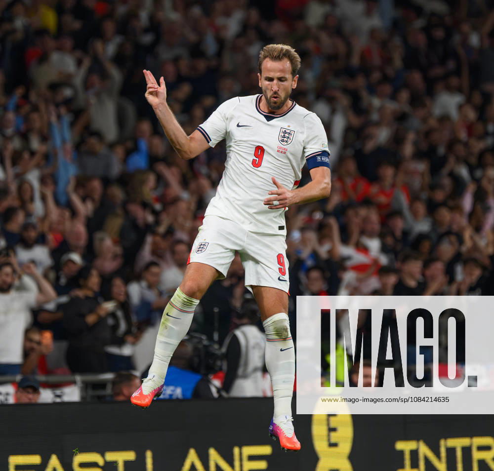 England v Czech Republic - UEFA Nations League - Wembley Stadium - London. England v Czech Republic - UEFA Nations League - Wembley Stadium - London. Harry Kane celebrates scoring his 90th goal for England. Picture : Mark Pain LONDON England