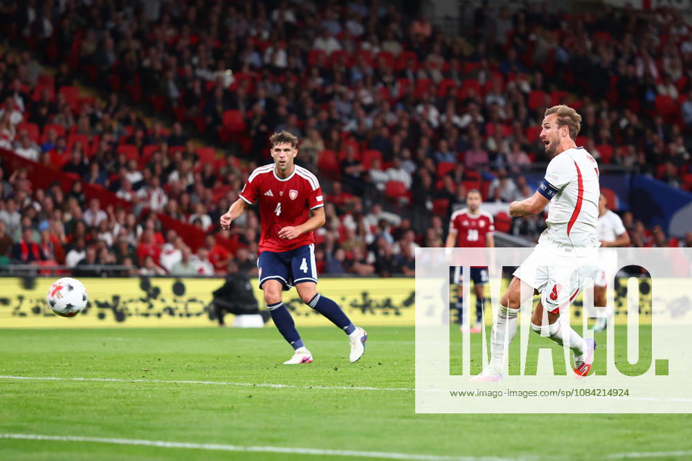 London, England, 6th October 2026. Harry Kane of England scores to make it 2-0 during the England vs Czech Republic UEFA Nations League match at Wembley Stadium, London. Picture credit should read: Paul Terry Sportimage . SPI_028_PT_England__Czechia SPI-5055-0028