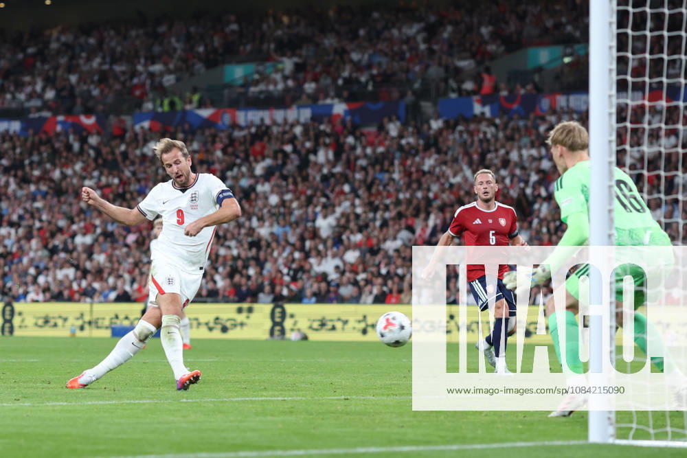 England v Czechia 06 October 2026, London - International Football - UEFA Nations League - England v Czechia - Harry Kane of England scores the second goal for his team - Photo: Charlotte Wilson Offside. London UK