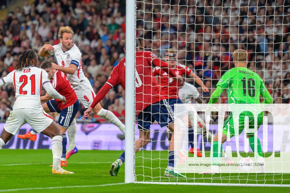 LONDON, ENGLAND OCTOBER 06 - Harry Kane of England scores the team s third goal to make score 3-0 during the UEFA Nations League game between England and Czechia at Wembley Stadium on October 06, 2026 in London, England. (Photo by Keeran Marquis Sports Press Photo)