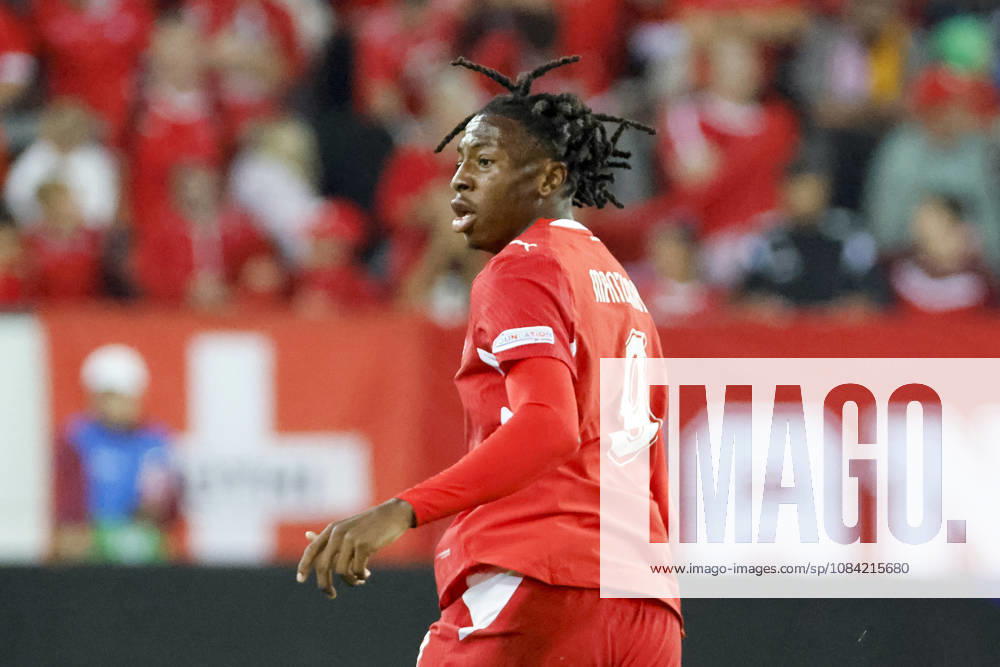 Johan Manzambi (Schweiz, 09), Mimik, Gesichtsausdruck, Emotion , Schweiz, UEFA , Nations League, Matchday 4, Schweiz vs. Nordmazedonien, 06.10.2026, Luzern Swissporarena Schweiz