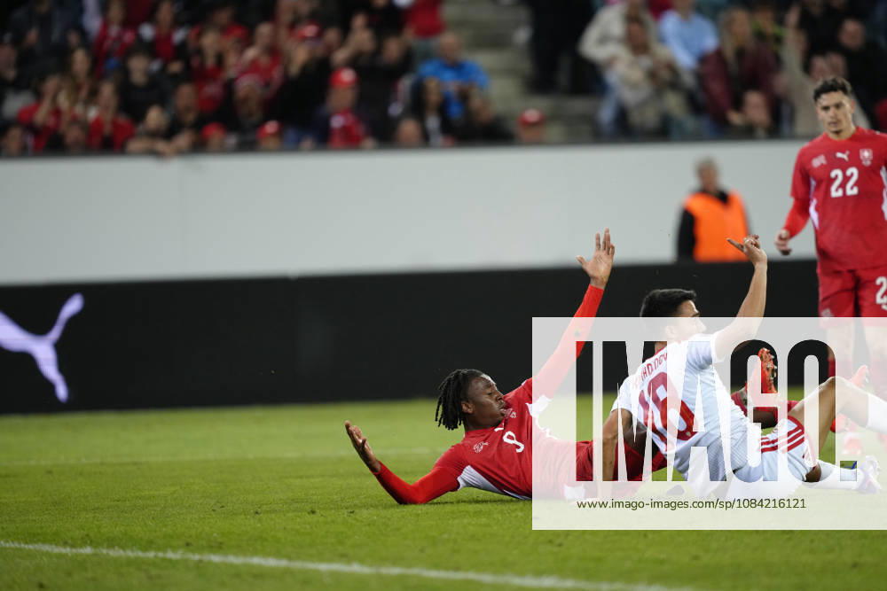Johan Manzambi (9 SUI) on the pitch after duel with Tihomir Kostadinov (18 MKD) during the UEFA Nations League match between Switzerland and North Macedonia at thermoplan arena on October 06, 2026 in Luzern, Switzerland.