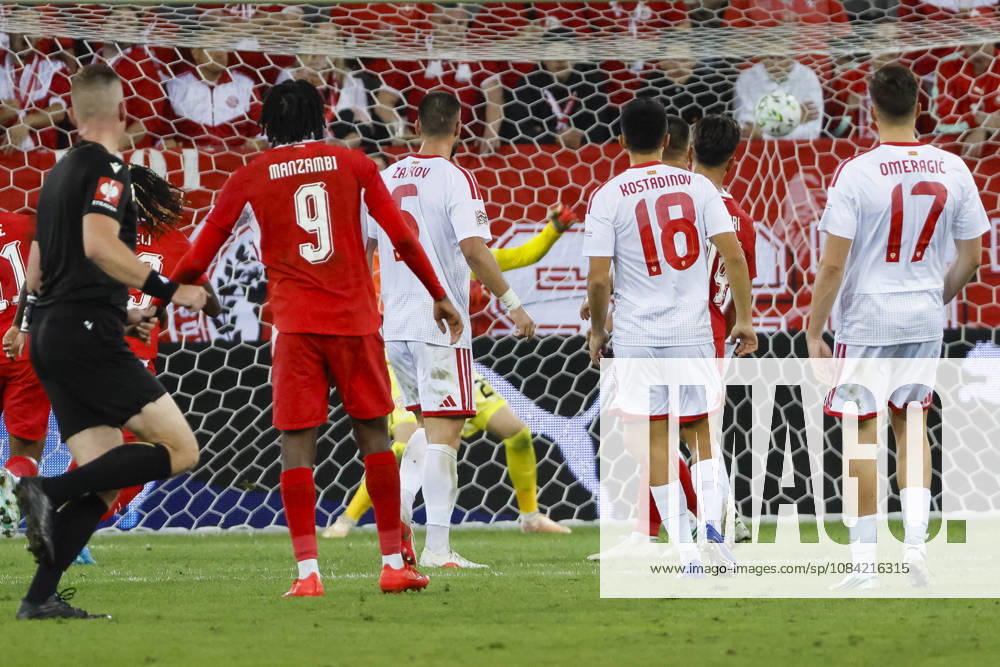 2:0 Tor fuer Schweiz durch Johan Manzambi (Schweiz, 09) , Schweiz, UEFA , Nations League, Matchday 4, Schweiz vs. Nordmazedonien, 06.10.2026, Luzern Swissporarena Schweiz