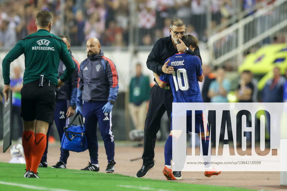 Croatia v Spain - UEFA Nations League 2026 27 Group A3 MD4 Head Coach of Croatia Slaven Bilic and Luka Modric of Croatia during the UEFA Nations League 2026 27 group phase match between Croatia and Spain at Stadion Poljud on October 6, 2026 in Split, Croatia. SanjinxStrukic PIXSELL