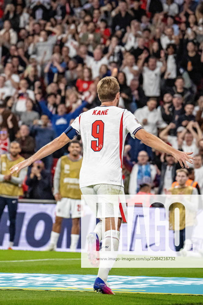Fussball Nations League, England - Tschechien. Harry Kane (England) mit dem 3:0 nach einem Kopfball. London