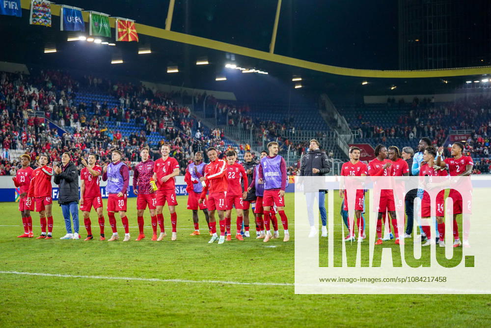 Fussball UEFA Nations League 2026 - 2027, 4. Spieltag - Schweiz vs Nordmazedonien - Thermoplan Arena (Luzern): Freude, Emotionen, Jubel nach dem vierten Sieg im vierten Spiel beim Schweizer Team