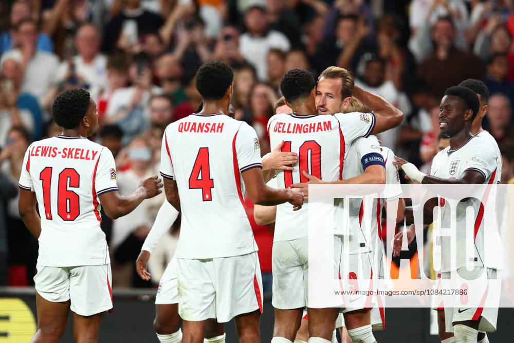UEFA Nations League: England v Czech Republic LONDON, UK - 6th Oct 2026: Harry Kane of England celebrates scoring his side s third goal with team mates during the UEFA Nations League Group A3 match between England and Czech Republic at Wembley Stadium London Wembley Stadium England United Kingdom