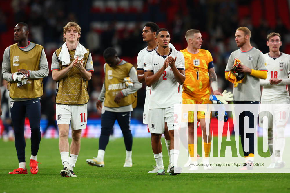 UEFA Nations League: England v Czech Republic LONDON, UK - 6th Oct 2026: Anthony Gordon and Trent Alexander-Arnold of England applaud the fans after the UEFA Nations League Group A3 match between England and Czech Republic at Wembley Stadium London Wembley Stadium England United Kingdom