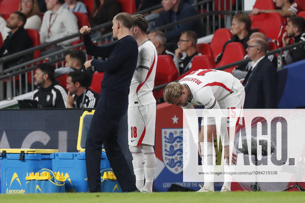England v Czechia UEFA Nations League England Head Coach Thomas Tuchel gives instructions to James Garner of England as he prepares to come on as sub during the UEFA Nations League match at Wembley Stadium, London 06 10 2026 UK Newspapers OUT