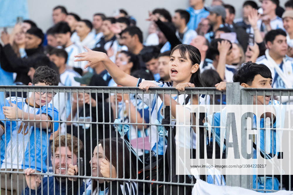 Fans of Argentina cheer in the stands prior the International Friendly, Länderspiel, Nationalmannschaft football match between Argentina and Benin at Estadio Monumental Antonio V. Liberti on October 06, 2026 in Buenos Aires, Argentina. Lionel Messi is making his final appearance for Argentina following his announcement of international retirement. (Photo by Richard Callis Sports Press Photo)