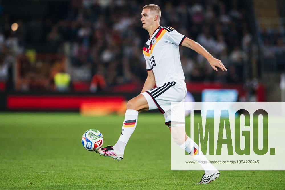 U21, U 21 EM-Qualifikation: Deutschland - Georgien, 06.10.2026 Tom Rothe (Deutschland, 13), Freisteller; Fußball, EM-Qualifikation U 21, 10. Spieltag: Deutschland vs. Georgien am 06.10.2026, Bielefeld DFB REGULATIONS PROHIBIT ANY USE OF PHOTOGRAPHS AS IMAGE SEQUENCES AND OR QUASI-VIDEO.