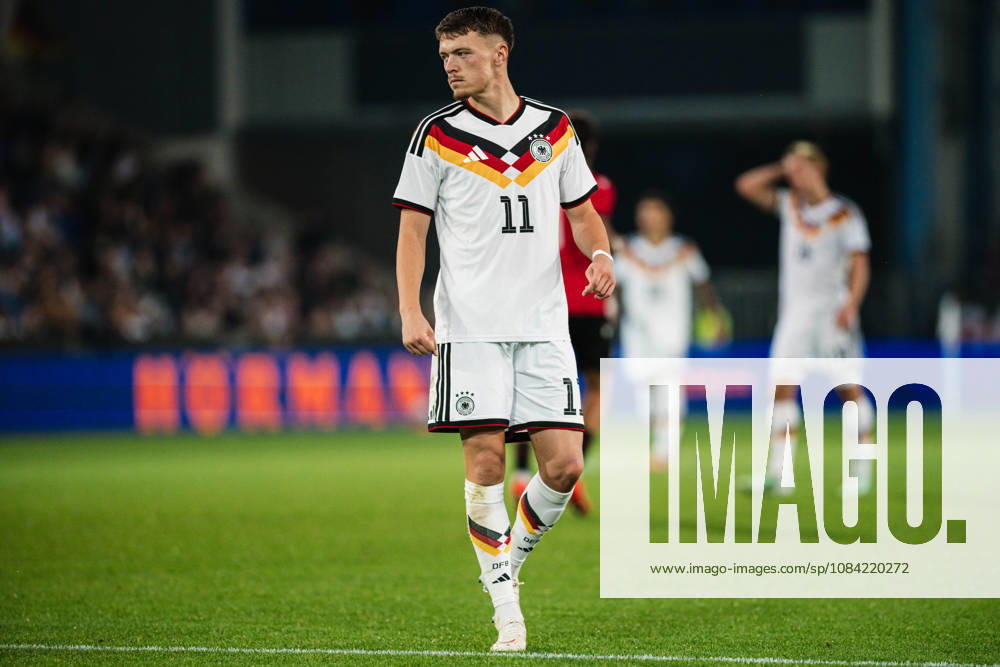 U21, U 21 EM-Qualifikation: Deutschland - Georgien, 06.10.2026 Dženan PejÄinović (Deutschland, 11) Freisteller; Fußball, EM-Qualifikation U 21, 10. Spieltag: Deutschland vs. Georgien am 06.10.2026, Bielefeld DFB REGULATIONS PROHIBIT ANY USE OF PHOTOGRAPHS AS IMAGE SEQUENCES AND OR QUASI-VIDEO.