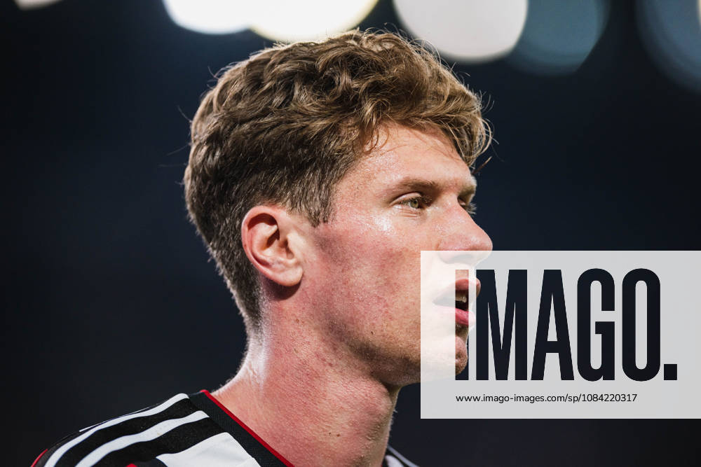 U21, U 21 EM-Qualifikation: Deutschland - Georgien, 06.10.2026 Elias Baum (Deutschland, 2) Freisteller; Fußball, EM-Qualifikation U 21, 10. Spieltag: Deutschland vs. Georgien am 06.10.2026, Bielefeld DFB REGULATIONS PROHIBIT ANY USE OF PHOTOGRAPHS AS IMAGE SEQUENCES AND OR QUASI-VIDEO.