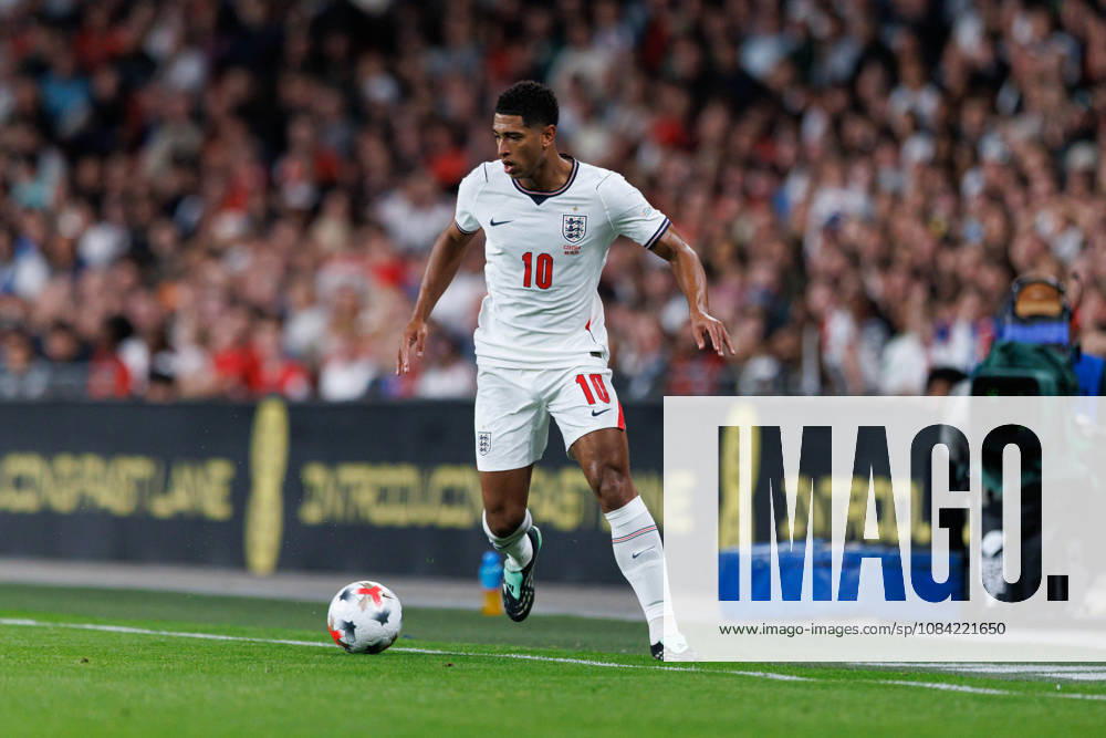 England v Czechia UEFA Nations League, Tuesday 6th October 2026: Jude Bellingham of England on the ball during the UEFA Nations League Group C Fixture between England and Czechia at Wembley Stadium, Wembley in London, England. (Photo by Alex Ferrelly Sports Press Photo)
