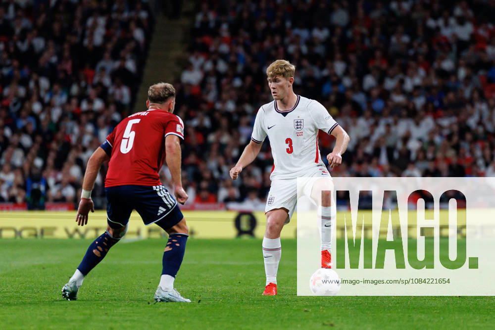 England v Czechia UEFA Nations League, Tuesday 6th October 2026: Lewis Hall of England on the ball during the UEFA Nations League Group C Fixture between England and Czechia at Wembley Stadium, Wembley in London, England. (Photo by Alex Ferrelly Sports Press Photo)