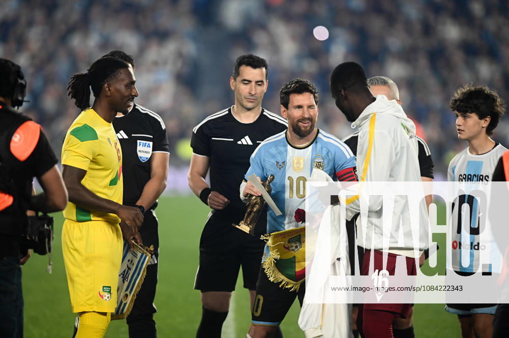 Argentina x Benin BUENOS AIRES, AR - 06.10.2026: ARGENTINA X BENIN - Lionel Messi during the International Friendly, Länderspiel, Nationalmannschaft match between Argentina and Benin on Tuesday, October 6, 2026, at the Estadio Monumental in Buenos Aires, Argentina. The match marks Messi& 39;s farewell to the Argentine national team, Nationalteam (Photo: Gabriel Sotelo Fotoarena) x3026103x GabrielxSotelo