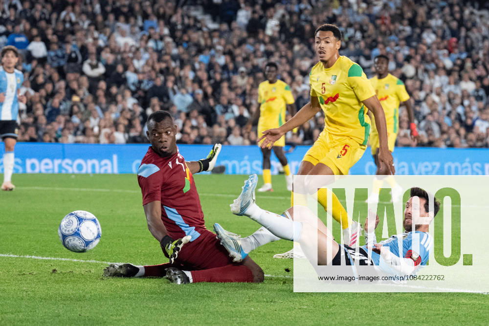 Lionel Messi of Argentina (R) and Marcel Dandjinou of Benin (L) fight for possession during the International Friendly, Länderspiel, Nationalmannschaft football match between Argentina and Benin at Estadio Monumental Antonio V. Liberti on October 06, 2026 in Buenos Aires, Argentina. (Photo by Richard Callis Sports Press Photo)