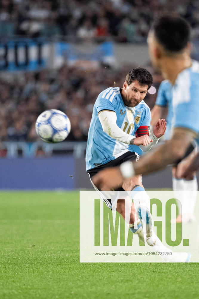 Lionel Messi of Argentina shoots for goal during the International Friendly, Länderspiel, Nationalmannschaft football match between Argentina and Benin at Estadio Monumental Antonio V. Liberti on October 06, 2026 in Buenos Aires, Argentina. (Photo by Richard Callis Sports Press Photo)