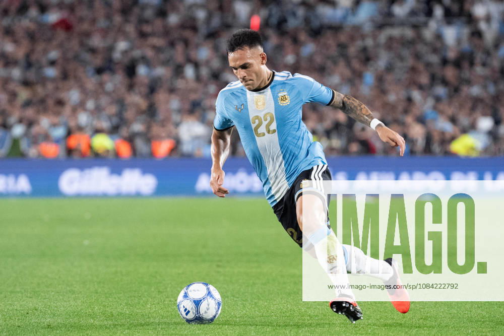 Lautaro Martinez of Argentina runs with the ball during the International Friendly, Länderspiel, Nationalmannschaft football match between Argentina and Benin at Estadio Monumental Antonio V. Liberti on October 06, 2026 in Buenos Aires, Argentina. (Photo by Richard Callis Sports Press Photo)
