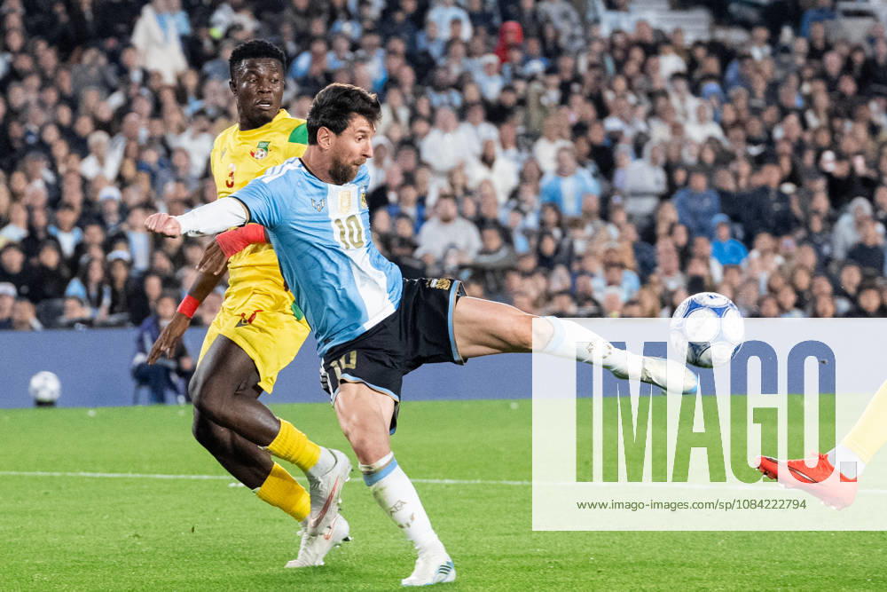 Lionel Messi of Argentina shoots for goal during the International Friendly, Länderspiel, Nationalmannschaft football match between Argentina and Benin at Estadio Monumental Antonio V. Liberti on October 06, 2026 in Buenos Aires, Argentina. (Photo by Richard Callis Sports Press Photo)