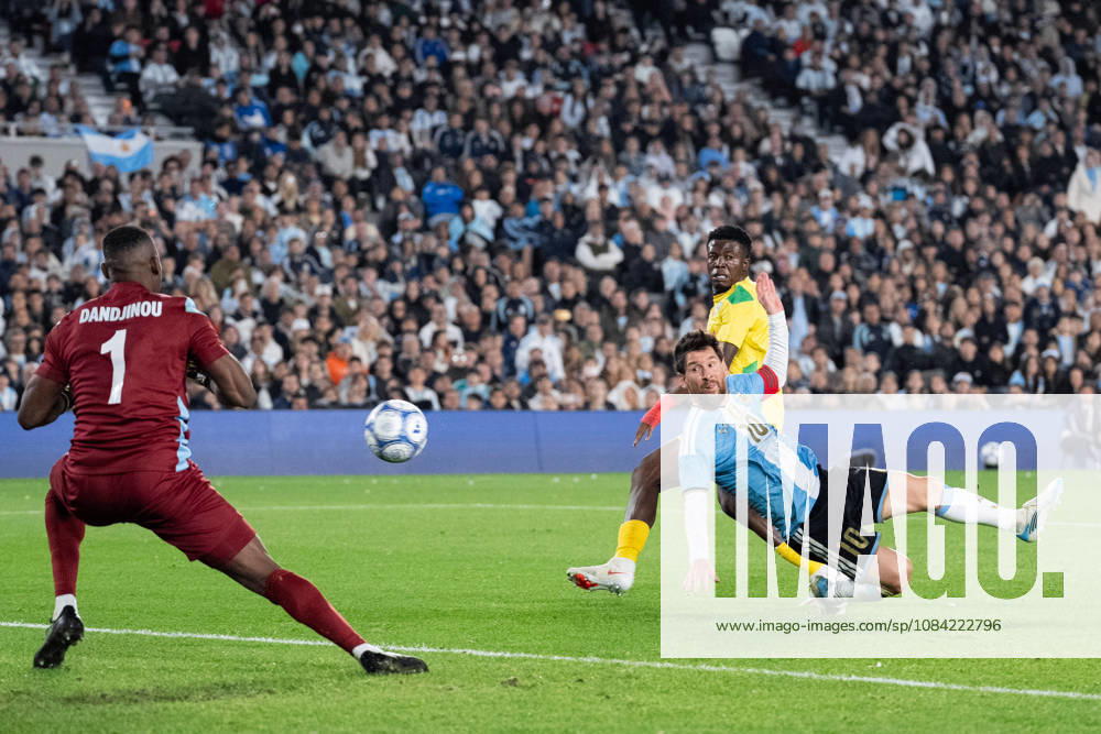 Lionel Messi of Argentina shoots for goal during the International Friendly, Länderspiel, Nationalmannschaft football match between Argentina and Benin at Estadio Monumental Antonio V. Liberti on October 06, 2026 in Buenos Aires, Argentina. (Photo by Richard Callis Sports Press Photo)