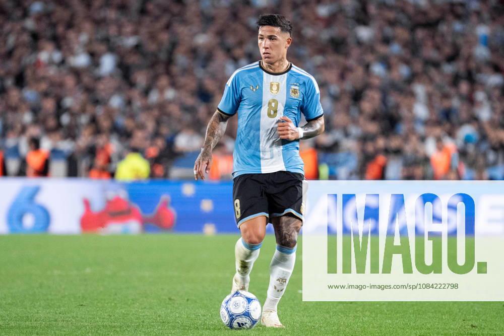 Enzo Fernandez of Argentina runs with the ball during the International Friendly, Länderspiel, Nationalmannschaft football match between Argentina and Benin at Estadio Monumental Antonio V. Liberti on October 06, 2026 in Buenos Aires, Argentina. (Photo by Richard Callis Sports Press Photo)