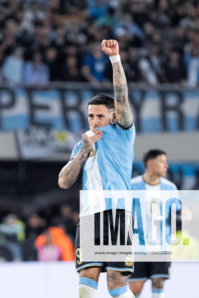 Nicolas Otamendi of Argentina celebrates after scoring the team s first goal during the International Friendly, Länderspiel, Nationalmannschaft football match between Argentina and Benin at Estadio Monumental Antonio V. Liberti on October 06, 2026 in Buenos Aires, Argentina. (Photo by Richard Callis Sports Press Photo)