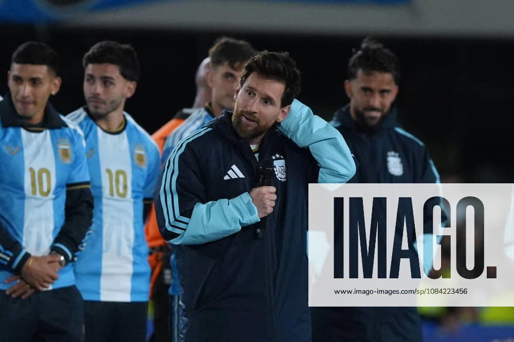 Messi bade farewell to Argentina in the friendly match against Benin BUENOS AIRES, ARGENTINA - OCTOBER 6: Argentine football legend and national team, Nationalteam captain Lionel Messi bids farewell to fans at the end of the his farewell match in front of over 80,000 spectators at the Monumental Stadium, in Buenos Aires, Argentina on October 6, 2026. Argentine football star Lionel Messi played his final international match, Länderspiel, Nationalmannschaft in the friendly game between Argentina and Benin. The 39-year-old walk onto the stadium pitch for the final time in the sky-blue and white jersey, entering his farewell as Argentina s record appearance-maker and leading scorer with 207 caps and 125 goals. Luciano Gonzalez Anadolu Buenos Aires Argentina. Editorial use only. Please get in touch for any other usage.