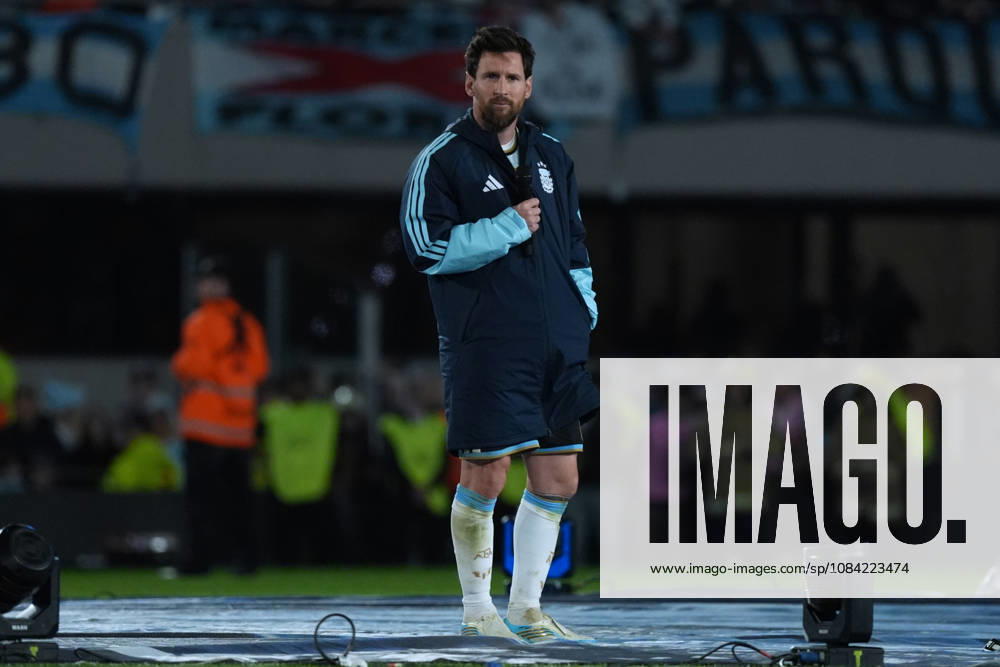 Messi bade farewell to Argentina in the friendly match against Benin BUENOS AIRES, ARGENTINA - OCTOBER 6: Argentine football legend and national team, Nationalteam captain Lionel Messi bids farewell to fans at the end of the his farewell match in front of over 80,000 spectators at the Monumental Stadium, in Buenos Aires, Argentina on October 6, 2026. Argentine football star Lionel Messi played his final international match, Länderspiel, Nationalmannschaft in the friendly game between Argentina and Benin. The 39-year-old walk onto the stadium pitch for the final time in the sky-blue and white jersey, entering his farewell as Argentina s record appearance-maker and leading scorer with 207 caps and 125 goals. Luciano Gonzalez Anadolu Buenos Aires Argentina. Editorial use only. Please get in touch for any other usage.