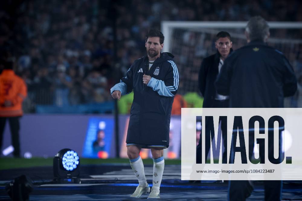 Lionel Messi of Argentina give a speech after the match between Argentina and Benin International Friendly, Länderspiel, Nationalmannschaft match, The last match of Messi with Argentina national team, Nationalteam Final score: Argentina 3 - 0 Benin Buenos Aires Argentina - ZUMAs197 20261006_aaa_s197_277