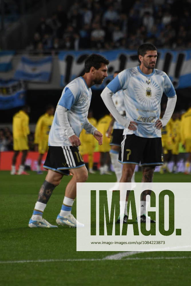 Messi juega su último partido con la selección Argentina en Buenos Aires El futbolista Lionel Messi durante el calentamiento antes del partido entre las selecciones de Argentina y Benín, a 6 de octubre de 2026, en Buenos Aires (Argentina). El partido será la última ocasión en la que Leo Messi vestirá la albiceleste tras anunciar su retiro del fútbol de selecciones. 06 OCTUBRE 2026;MESSI;ÚLTIMO PARTIDO;ARGENTINA;RETIRADA;ASTRO;FUTBOLISTA;ARGENTINO;FÚTBOL;MEJOR JUGADOR; Sebastiá Buenos Aires (Argentina) Buenos Aires (Argentina) Espana