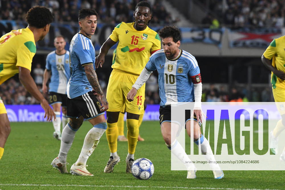 Argentina v Benin - International Friendly, Länderspiel, Nationalmannschaft Lionel Messi of Argentina plays during the match between Argentina and Benin at Estadio Monumental in Buenos Aires, Argentina, on October 6, 2026. Buenos Aires Buenos Aires Argentina