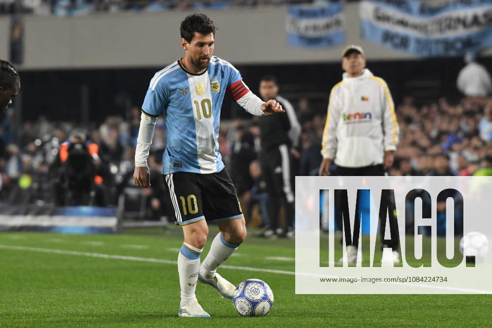 Argentina v Benin - International Friendly, Länderspiel, Nationalmannschaft Lionel Messi of Argentina plays during the match between Argentina and Benin at Estadio Monumental in Buenos Aires, Argentina, on October 6, 2026. Buenos Aires Buenos Aires Argentina