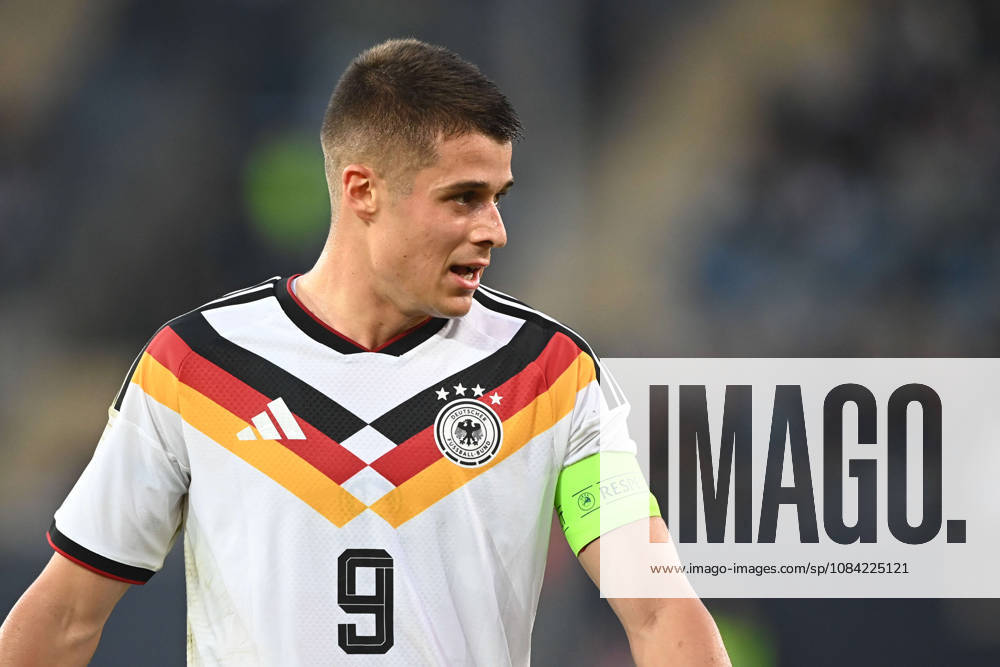 Nicolo TRESOLDI (GER) halbe Figur, Halbfigur, halber Koerper, Einzelbild, angeschnittenes Einzelmotiv, Fussball Laenderspiel, U21, U 21 EM-Qualifikation, Deutschland - Georgien 2-0 am 06.10.2026, Schueco-Arena Bielefeld, Â